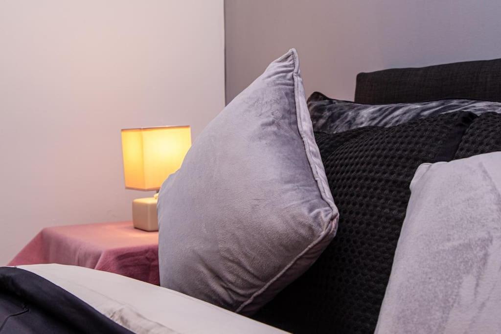 Luxury 2br Near Mcr And Etihad Stadium Appartement *