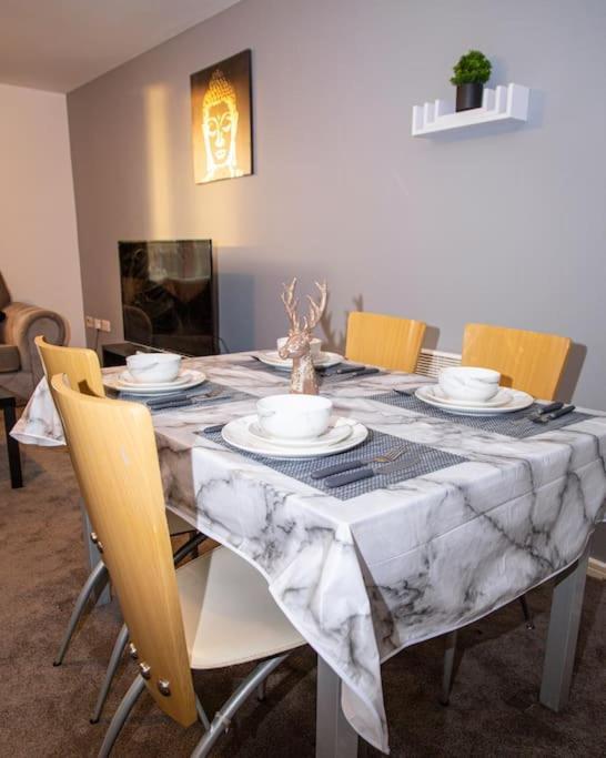 Apartment Luxury 2br Near Mcr And Etihad Stadium