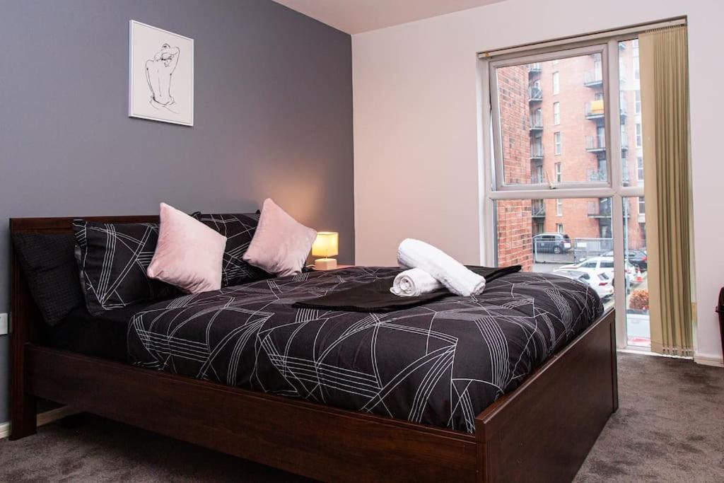 Luxury 2br Near Mcr And Etihad Stadium Apartment *